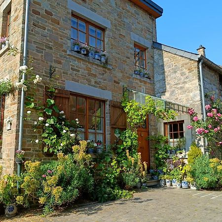 Le Jardin Des Miroirs Panzió Esneux Kültér fotó